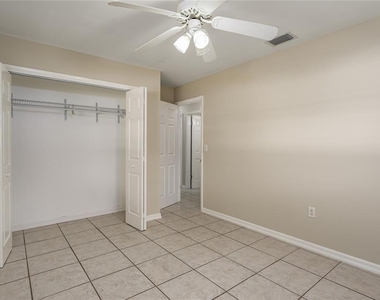 4115 37th Street W - Photo Thumbnail 15