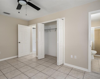 4115 37th Street W - Photo Thumbnail 17