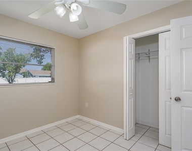 4115 37th Street W - Photo Thumbnail 11
