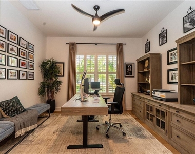 8137 Gabanna Drive - Photo Thumbnail 5