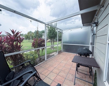 7669 Plantation Circle - Photo Thumbnail 7