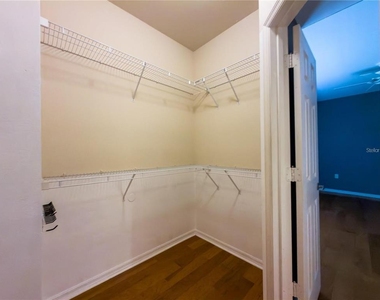 7669 Plantation Circle - Photo Thumbnail 12
