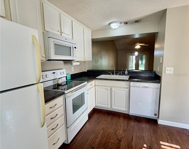 5928 36th Avenue Circle W - Photo Thumbnail 4