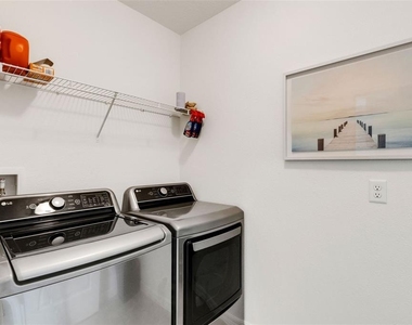 8403 Canyon Creek Trail - Photo Thumbnail 8