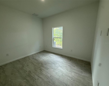 2964 Wells Avenue - Photo Thumbnail 15