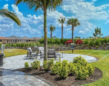3231 Alba Circle - Photo Thumbnail 67