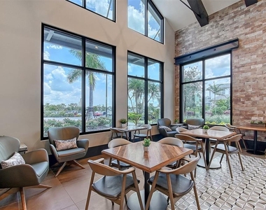 3231 Alba Circle - Photo Thumbnail 86