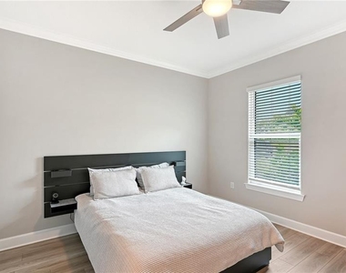 3231 Alba Circle - Photo Thumbnail 27