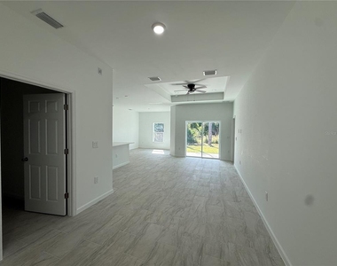 4732 Prime Terrace - Photo Thumbnail 4
