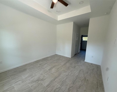 4732 Prime Terrace - Photo Thumbnail 9