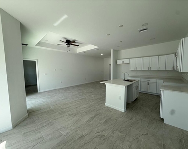 4732 Prime Terrace - Photo Thumbnail 8