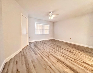 5549 Boulder Boulevard - Photo Thumbnail 8