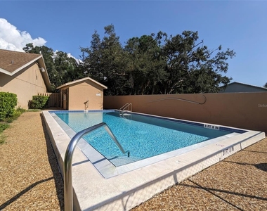 5549 Boulder Boulevard - Photo Thumbnail 18