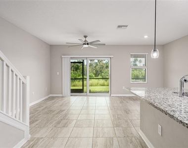 5528 Tripoli Drive - Photo Thumbnail 6