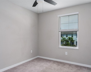 5528 Tripoli Drive - Photo Thumbnail 16