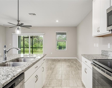5528 Tripoli Drive - Photo Thumbnail 3