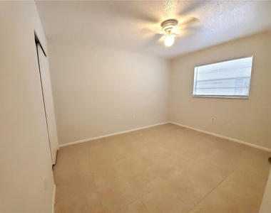 3918 25th Street W - Photo Thumbnail 5