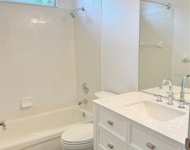 6607 Meandering Way - Photo Thumbnail 18