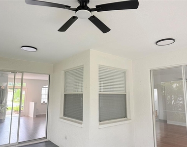 6607 Meandering Way - Photo Thumbnail 11