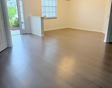 6607 Meandering Way - Photo Thumbnail 12