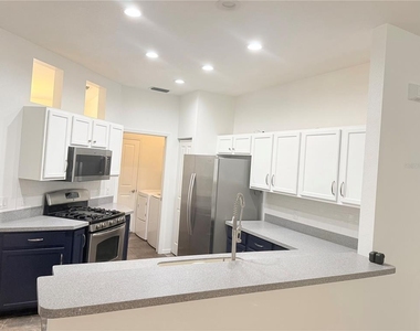 6607 Meandering Way - Photo Thumbnail 14