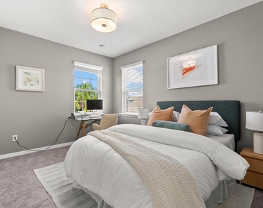 15360 Isla Palma Lane - Photo Thumbnail 21