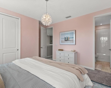 15360 Isla Palma Lane - Photo Thumbnail 19