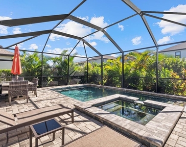 15360 Isla Palma Lane - Photo Thumbnail 31