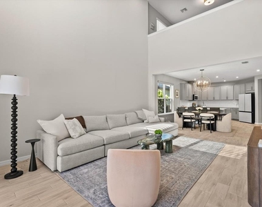 15360 Isla Palma Lane - Photo Thumbnail 14