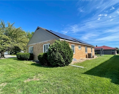 1830 Laubach Avenue - Photo Thumbnail 34