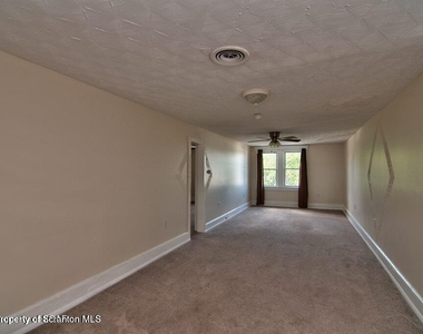 34 1/2 John Street - Photo Thumbnail 19