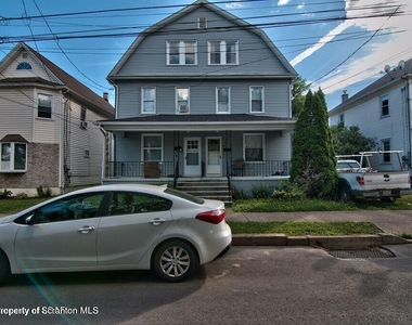 34 1/2 John Street - Photo Thumbnail 1