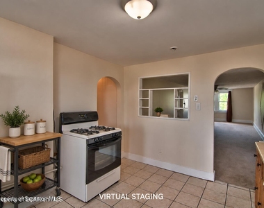 34 1/2 John Street - Photo Thumbnail 26