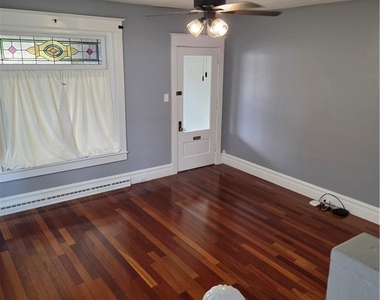 2440 S 4th Street - Photo Thumbnail 8