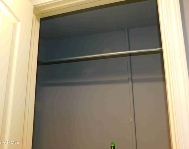 712 Ascencion Street - Photo Thumbnail 19