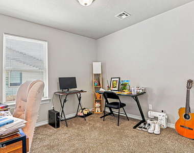 14552 Mescal Bean Court - Photo Thumbnail 21