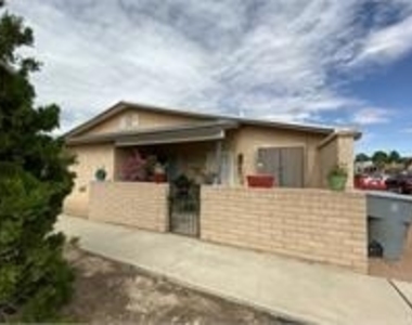 1917 Karen Sue Place - Photo Thumbnail 1