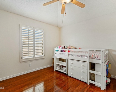 12473 Paseo De Arco Court - Photo Thumbnail 40
