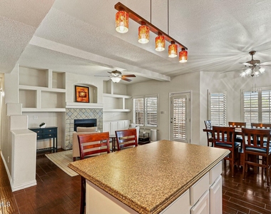 12473 Paseo De Arco Court - Photo Thumbnail 15