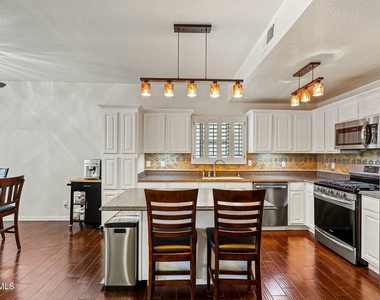 12473 Paseo De Arco Court - Photo Thumbnail 22