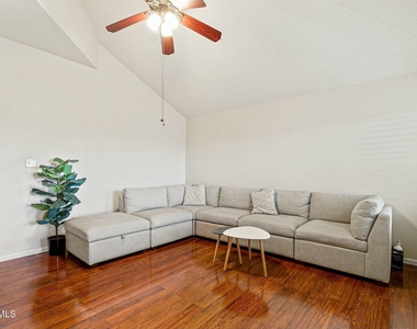 12473 Paseo De Arco Court - Photo Thumbnail 36