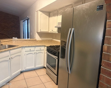 3417 Guthrie Street - Photo Thumbnail 8
