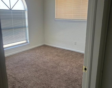 3417 Guthrie Street - Photo Thumbnail 15