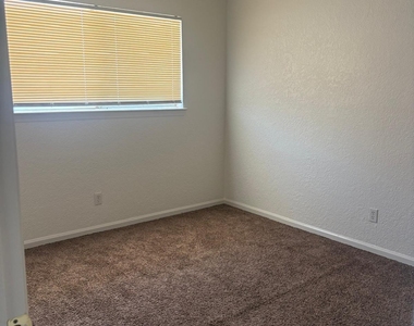 3417 Guthrie Street - Photo Thumbnail 13