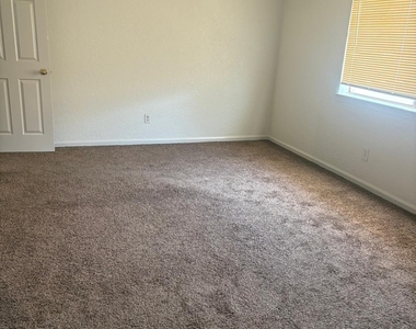 3417 Guthrie Street - Photo Thumbnail 17