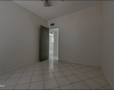 6300 Jebel Way - Photo Thumbnail 33