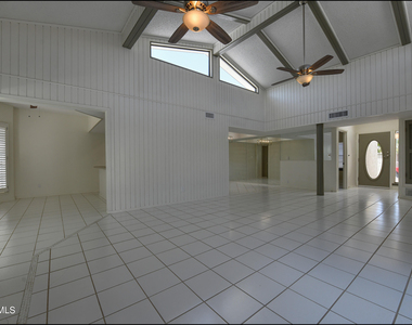 6300 Jebel Way - Photo Thumbnail 10
