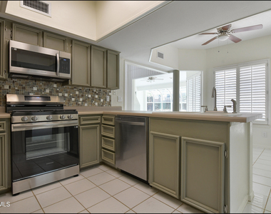 6300 Jebel Way - Photo Thumbnail 16
