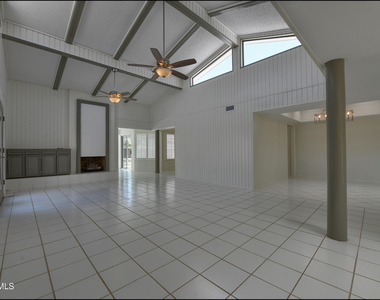 6300 Jebel Way - Photo Thumbnail 9