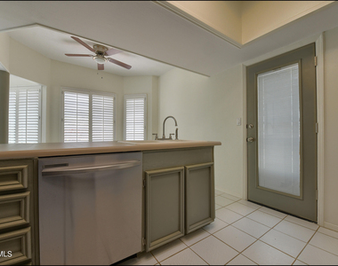 6300 Jebel Way - Photo Thumbnail 18